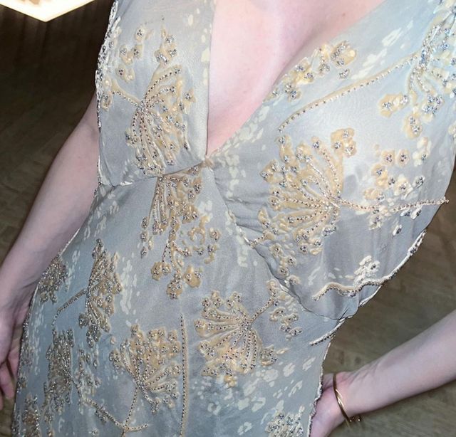 Carmen Marc Valvo Grey & Black Evening Gown D04 — Detail